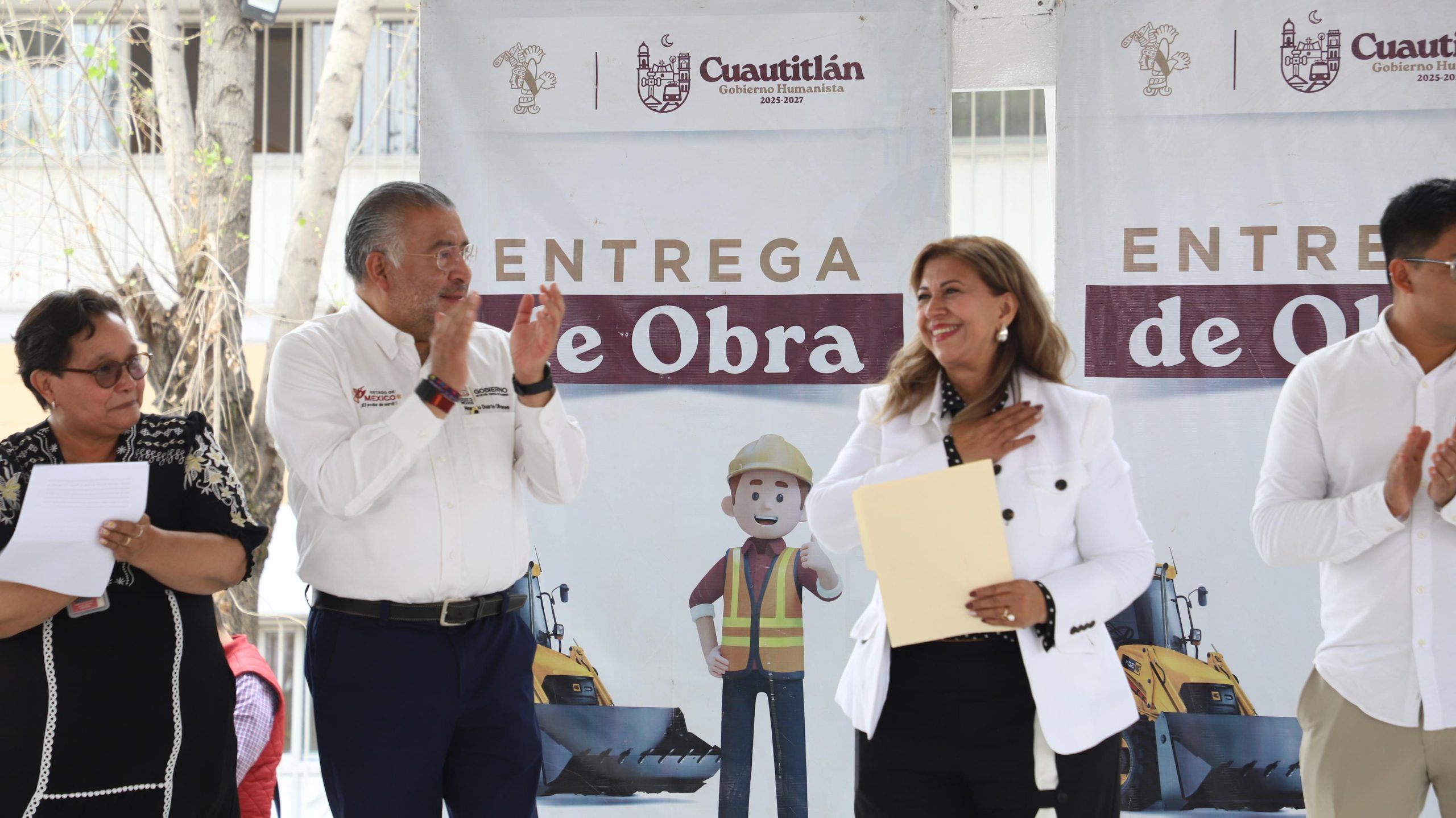 HORACIO DUARTE RESPALDA ACCIONES DE JUANITA CARRILLO EN ESCUELAS DE CUAUTITLÁN
