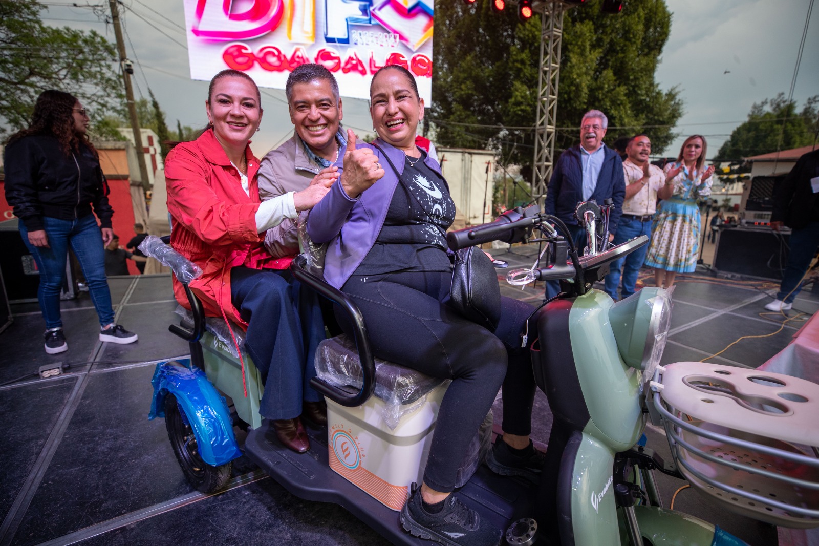 COACALCO CELEBRA LA FORTALEZA Y EL AMOR DE SUS MADRES